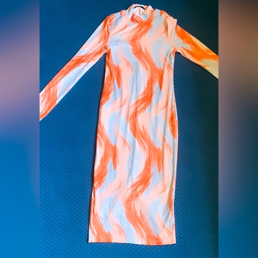 Mock Neck Marble Print Bodycon Dress